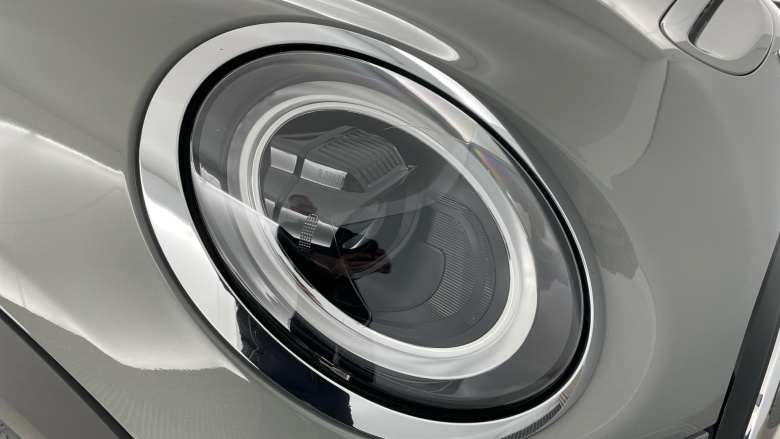 MINI Hatchback 135kW Cooper S Level 2 33kWh 3dr Auto Electric Hatchback